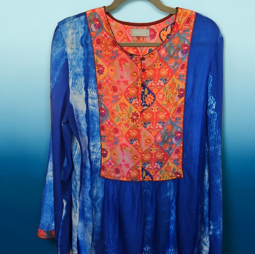 Firefly Women's XL Blue Tie-Dye Floral Embroidered Panel Tunic PTP 22" Length 23 - Picture 2 of 5